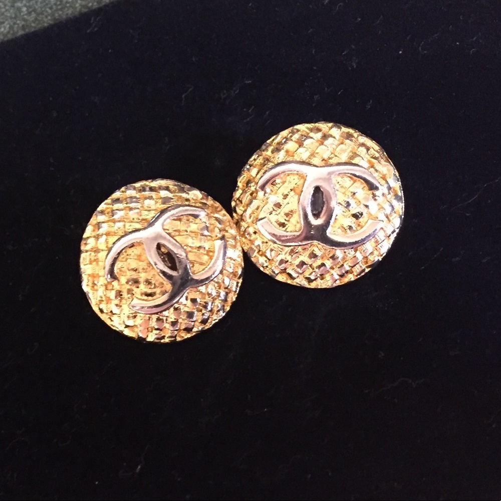Chanel Earrings Gold with silver “C”